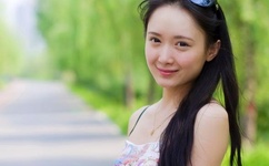 清纯漂亮小美女准备啪啪